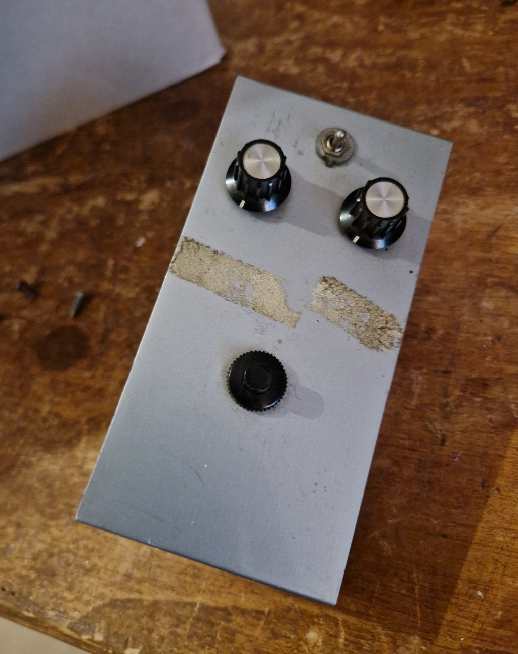 Unknown pedal – Fuzz? Overdrive?&nbsp;Boost?